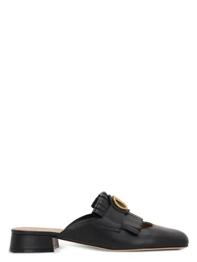VALENTINO GARAVANI WOMEN'S VLOGO SIGNATURE LEATHER SLIPPERS SANDAL