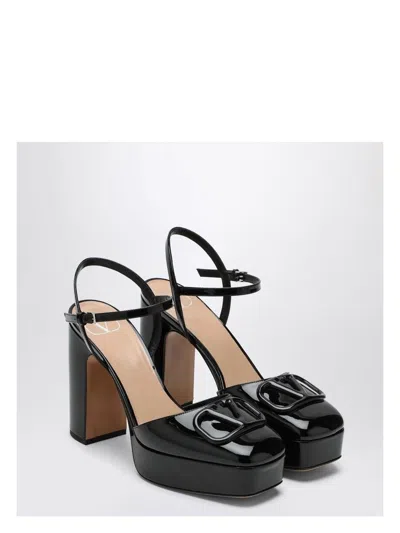 VALENTINO GARAVANI WOMEN'S VLOGO SIGNATURE SANDAL