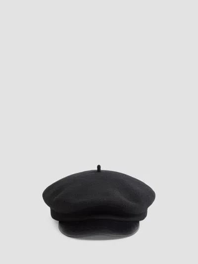 Valentino Garavani Vlogo Signature Wool Beret In Black