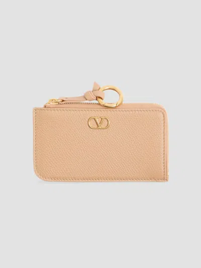 Valentino Garavani Women's Zip-around Charm Card Holder In Grainy Calfskin In Beige