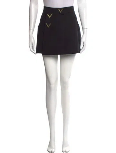 Pre-owned Valentino Wool Mini Shorts In Black