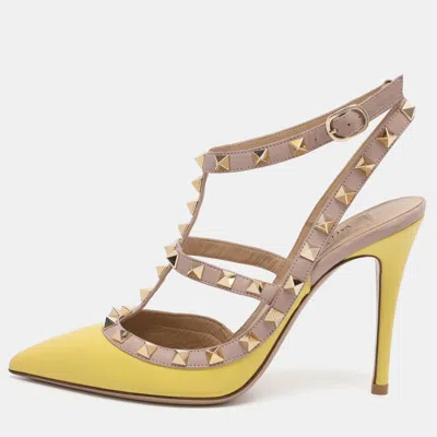 Pre-owned Valentino Garavani Yellow/beige Patent Leather Rockstud Caged Ankle Strap Pumps Size 36