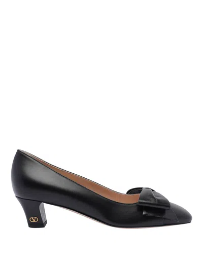 Valentino Garavani Bowbow Decollete In Black