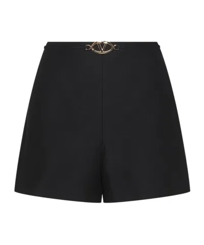 VALENTINO VALENTINO	LOGO PLAQUE SHORTS