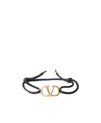 Valentino Garavani Vlogo Signature Leather Bracelet In Black