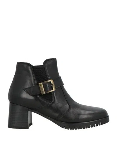 Valleverde Woman Ankle Boots Black Size 7 Leather