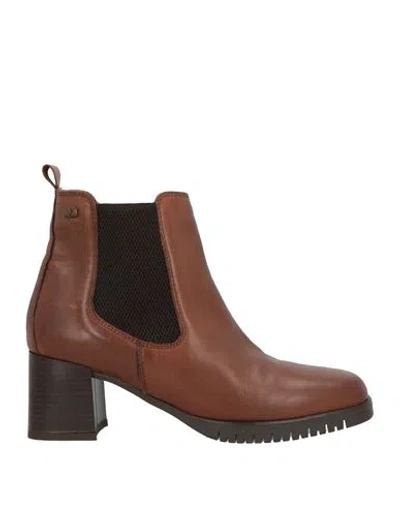 Valleverde Woman Ankle Boots Brown Size 5 Calfskin
