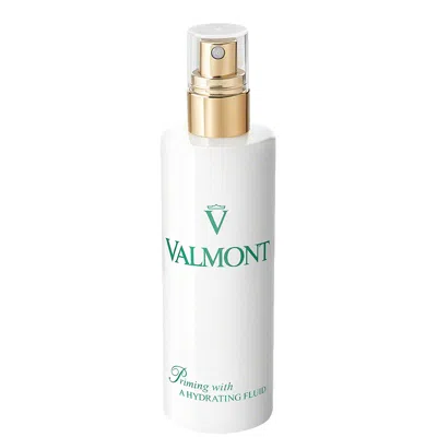 Valmont Priming With A Hydrating Fluid In White