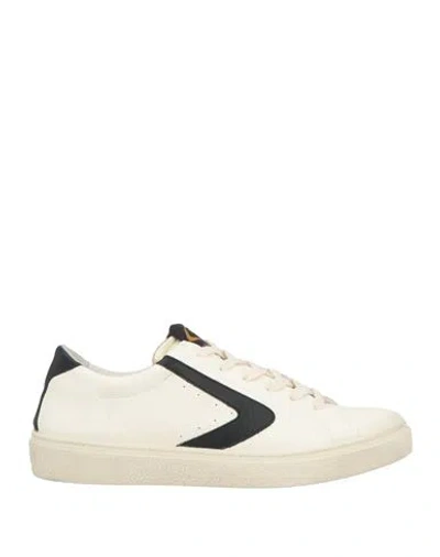 Valsport Man Sneakers White Size 8.5 Leather