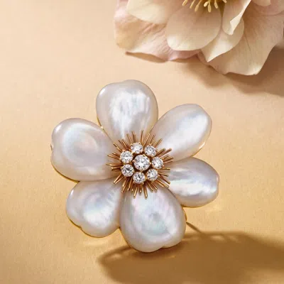 Pre-owned Van Cleef & Arpels , 18k Gold Mother-of-pearl Diamond Flower Brooch In Multiple