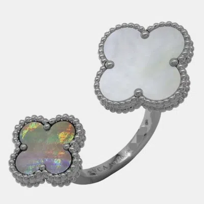 Pre-owned Van Cleef & Arpels 18k White Gold And Mother Of Pearl Magic Alhambra Between The Finger Ring In Silver