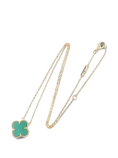Pre-owned Van Cleef & Arpels 2010s Vintage Alhambra Malachite Necklace In Gold