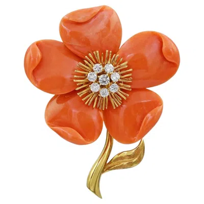 Pre-owned Van Cleef & Arpels Clematis Mid-century Coral Diamond Brooch In Red