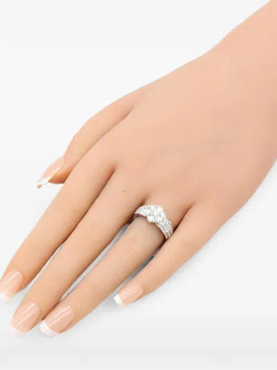 Pre-owned Van Cleef & Arpels Fleurette Diamond Ring In Silver