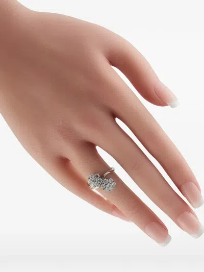 Pre-owned Van Cleef & Arpels Flower-shape Diamond Ring In Silver