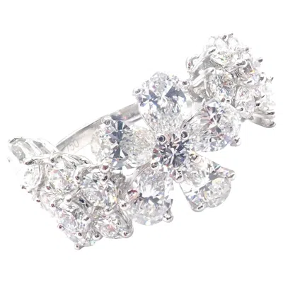 Pre-owned Van Cleef & Arpels Folie Des Pres Diamond Flower White Gold Ring