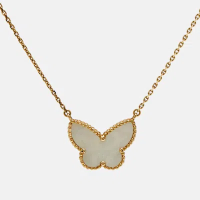 Pre-owned Van Cleef & Arpels Lucky Alhambra Butterfly Mother Of Pearl 18k Yellow Gold Necklace