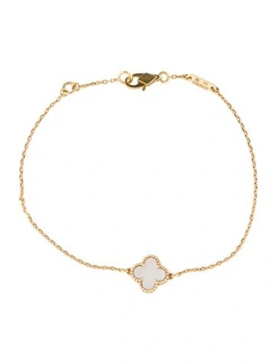 Pre-owned Van Cleef & Arpels Mother Of Pearl Sweet Alhambra Bracelet, 6.5" In White