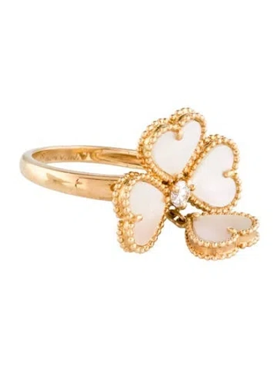 Pre-owned Van Cleef & Arpels Mother Of Pearl Sweet Hearts Ring In Multi