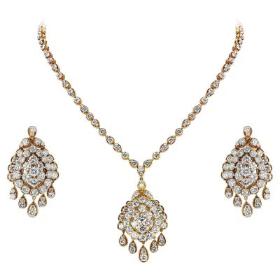Pre-owned Van Cleef & Arpels Natural Diamond 18k Yellow Gold Necklace And Earring Set
