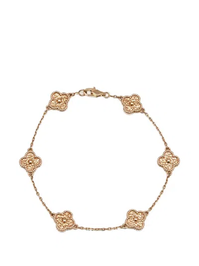 Pre-owned Van Cleef & Arpels Sweet Alhambra Hammered Bracelet In Gold