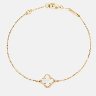 Pre-owned Van Cleef & Arpels Sweet Alhambra Mother Of Pearl 18k Yellow Gold Bracelet