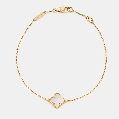 Pre-owned Van Cleef & Arpels Sweet Alhambra Mother Of Pearl 18k Yellow Gold Bracelet