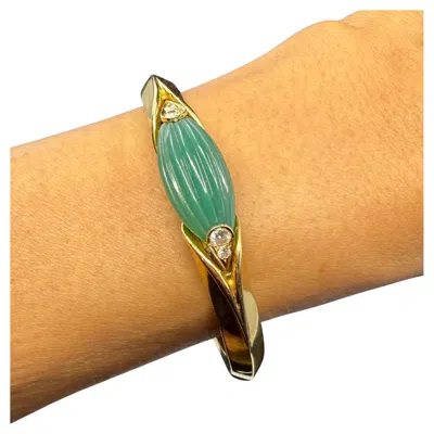 Pre-owned Van Cleef & Arpels Vca Diamond And Green Chrysoprase 18kt Cuff Bracelet