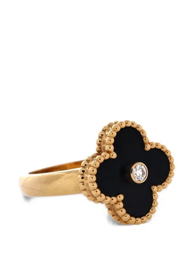 Pre-owned Van Cleef & Arpels Vintage Alhambra 18k Yellow Gold With Onyx And Diamond Ring