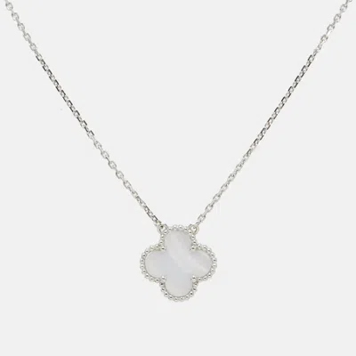 Pre-owned Van Cleef & Arpels Vintage Alhambra Chalcedony 18k White Gold Pendant Necklace