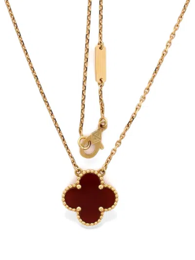 Pre-owned Van Cleef & Arpels Vintage Alhambra Pendant 18k Yellow Gold And Carnelian Necklace