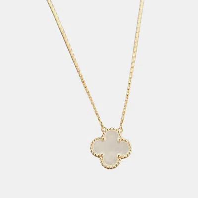 Pre-owned Van Cleef & Arpels Vintage Alhambra Pendant 18k Yellow Gold Mother Of Pearl Necklace