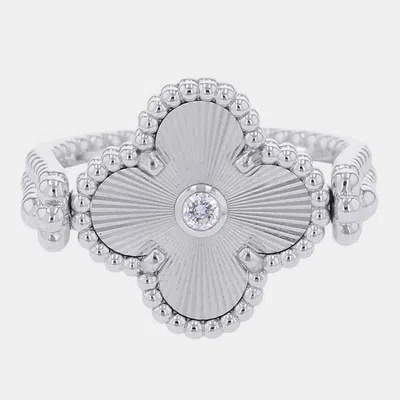 Pre-owned Van Cleef & Arpels Vintage Alhambra Reversible 18k White Gold Ring Eu 52