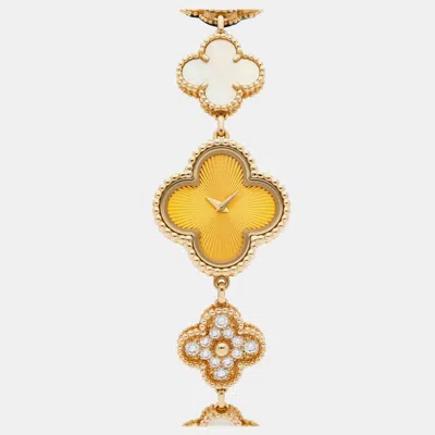 Pre-owned Van Cleef & Arpels Sweet Alhambra Watch Vcaro8ww00 In Gold