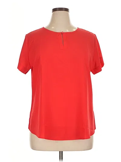 Pre-owned Van Heusen Active T-shirt In Red