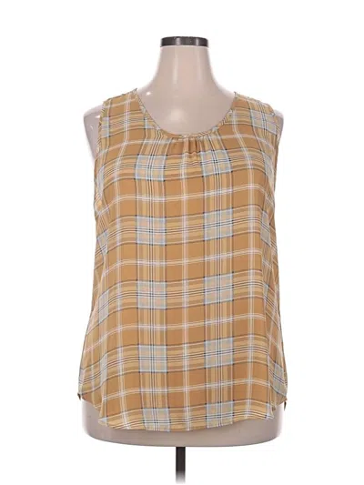 Pre-owned Van Heusen Sleeveless Blouse In Yellow