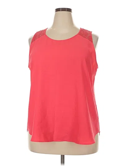 Pre-owned Van Heusen Sleeveless T-shirt In Red