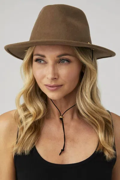 Van Palma Joe Chin Strap Hat In Sand In Brown