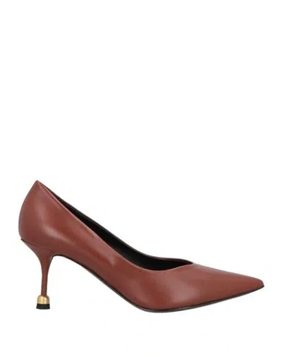 Vanda Novak Woman Pumps Tan Size 8 Leather