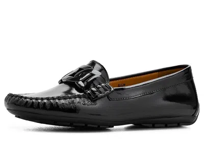 Vaneli Aiker In Black