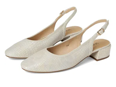 Vaneli Amory High In White