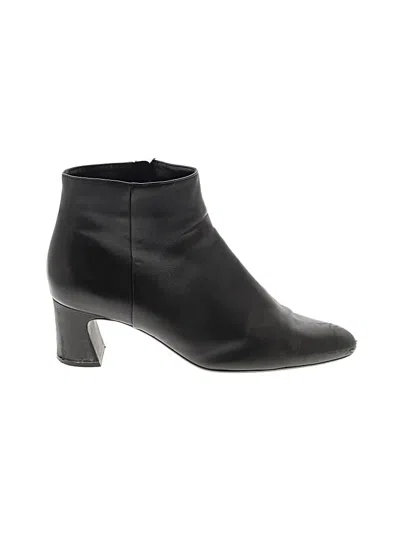 Pre-owned Vaneli Ankle Boots In Black