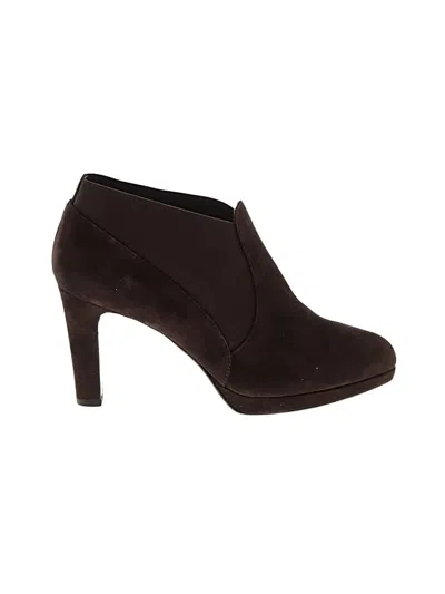 Pre-owned Vaneli Ankle Boots In Burgundy