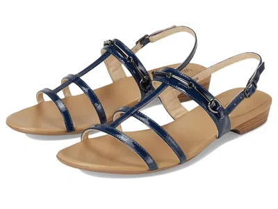 Vaneli Banjel In Blue