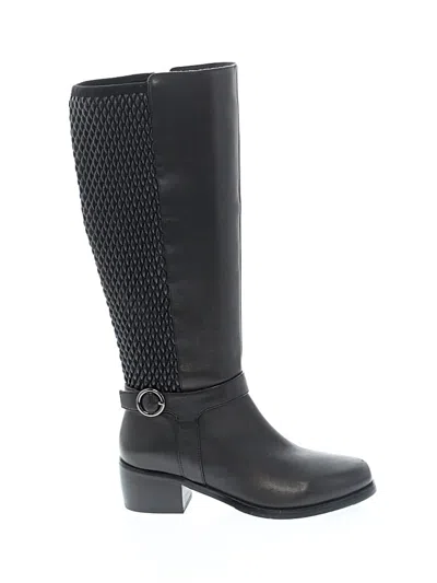 Pre-owned Vaneli Boots In Black