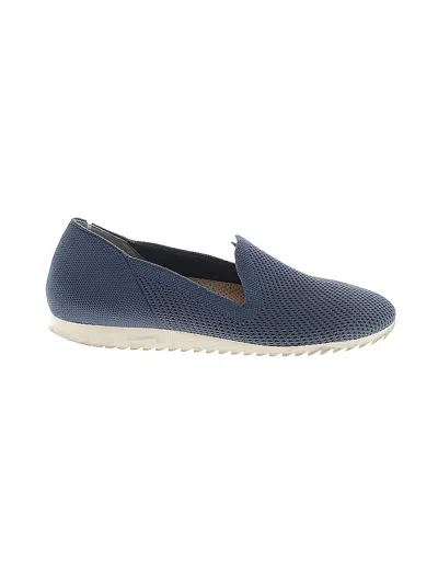 Pre-owned Vaneli Flats In Blue