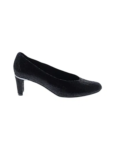 Pre-owned Vaneli Heels In Black