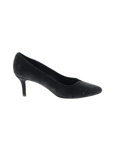 Pre-owned Vaneli Heels In Black