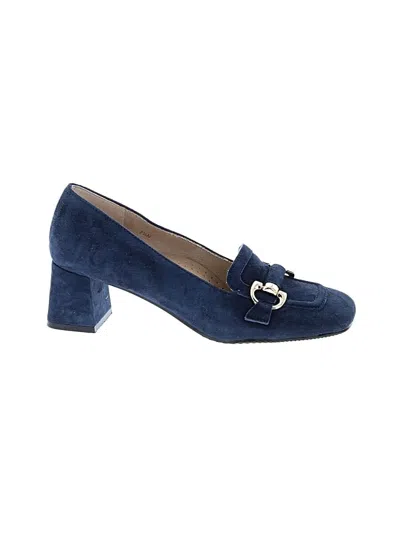 Pre-owned Vaneli Heels In Blue