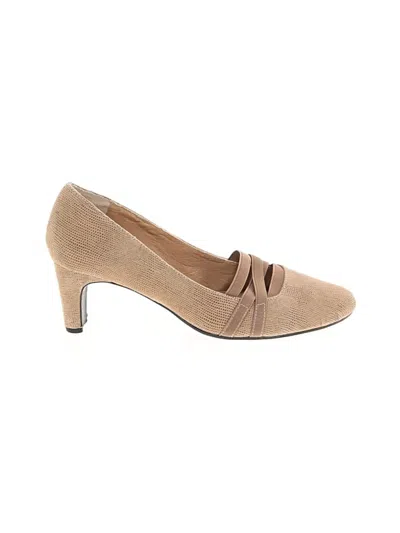 Pre-owned Vaneli Heels In Tan